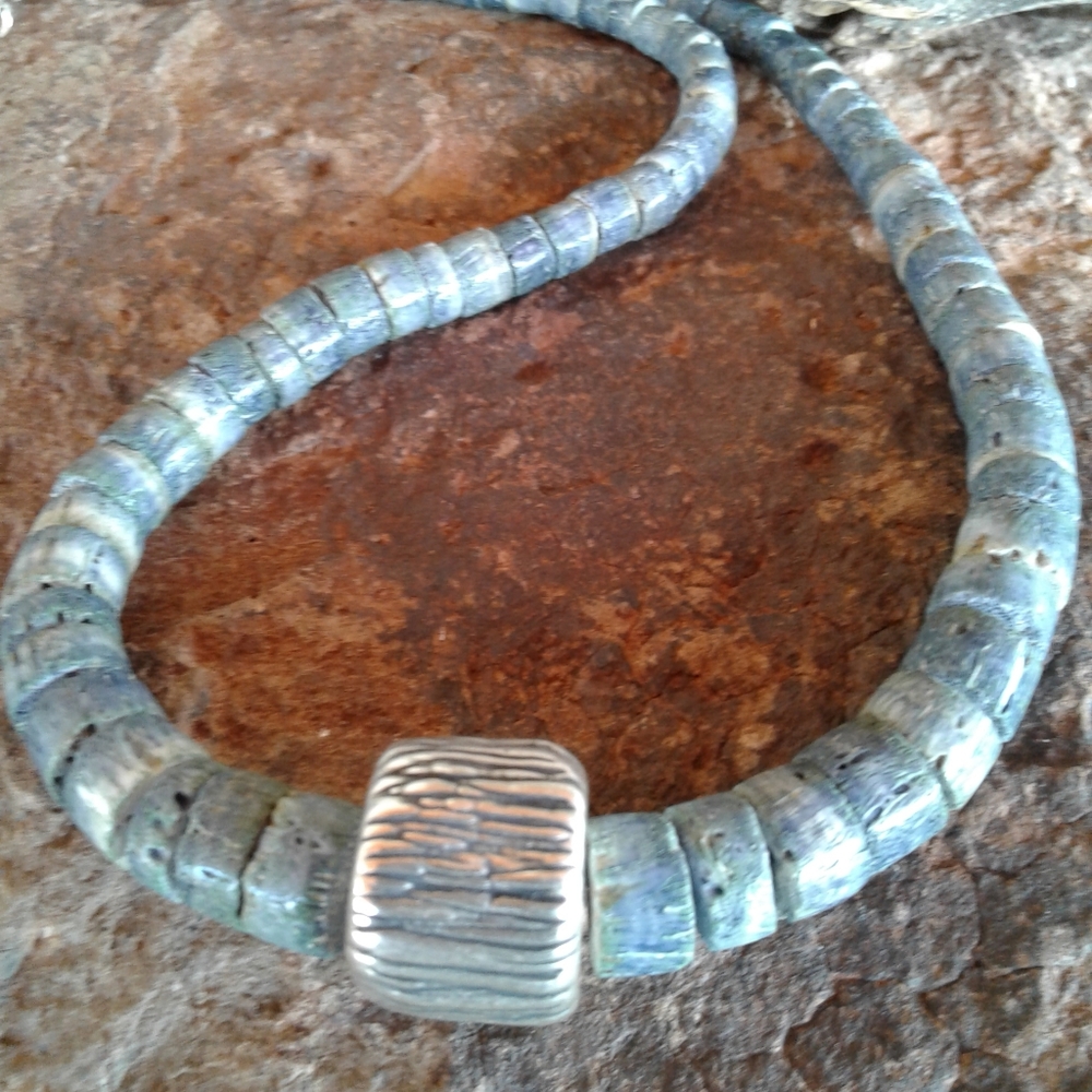 Sterling Silver Vintage blue coral NECKLACE - Picture 2 of 9